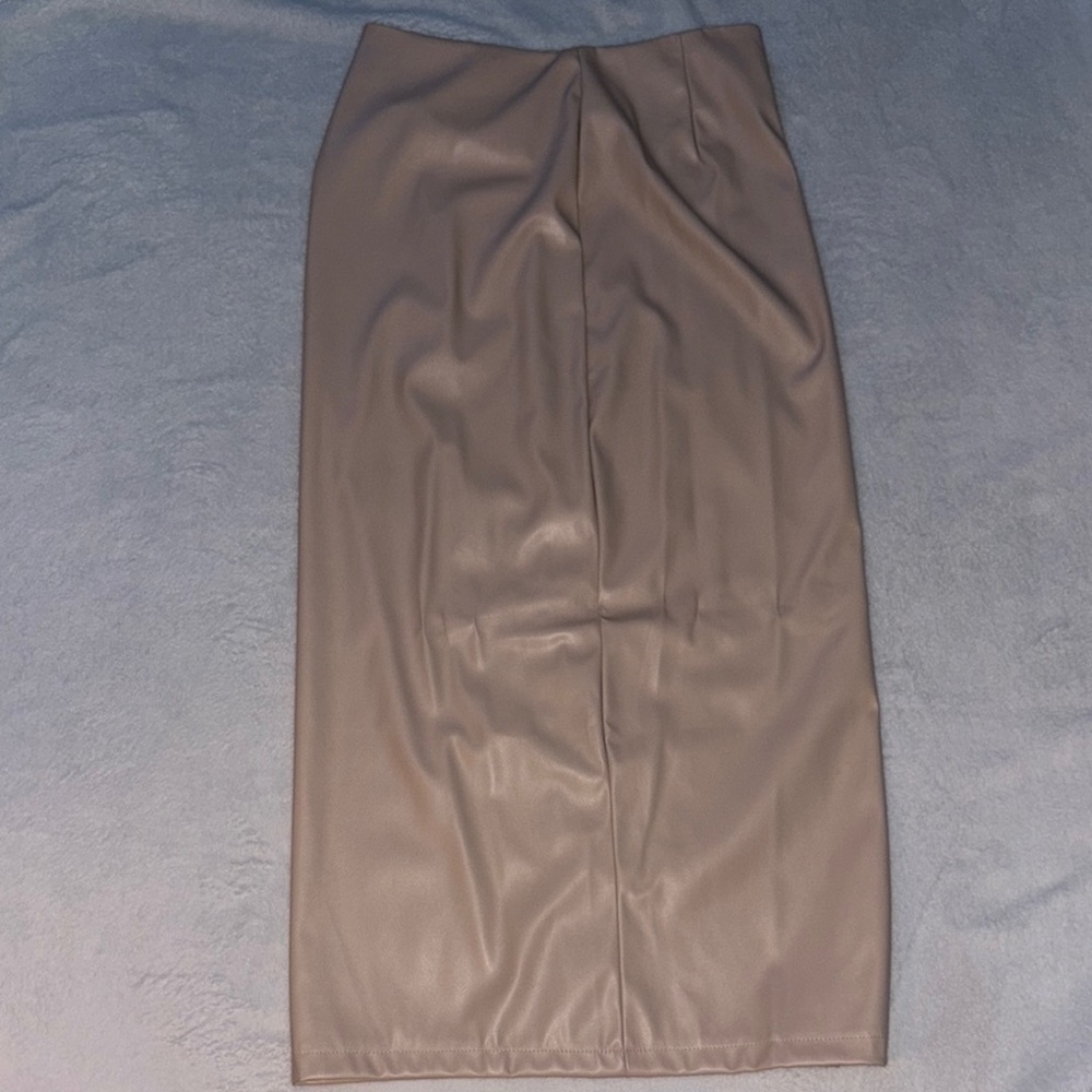 Elegant Brown Pencil Skirt